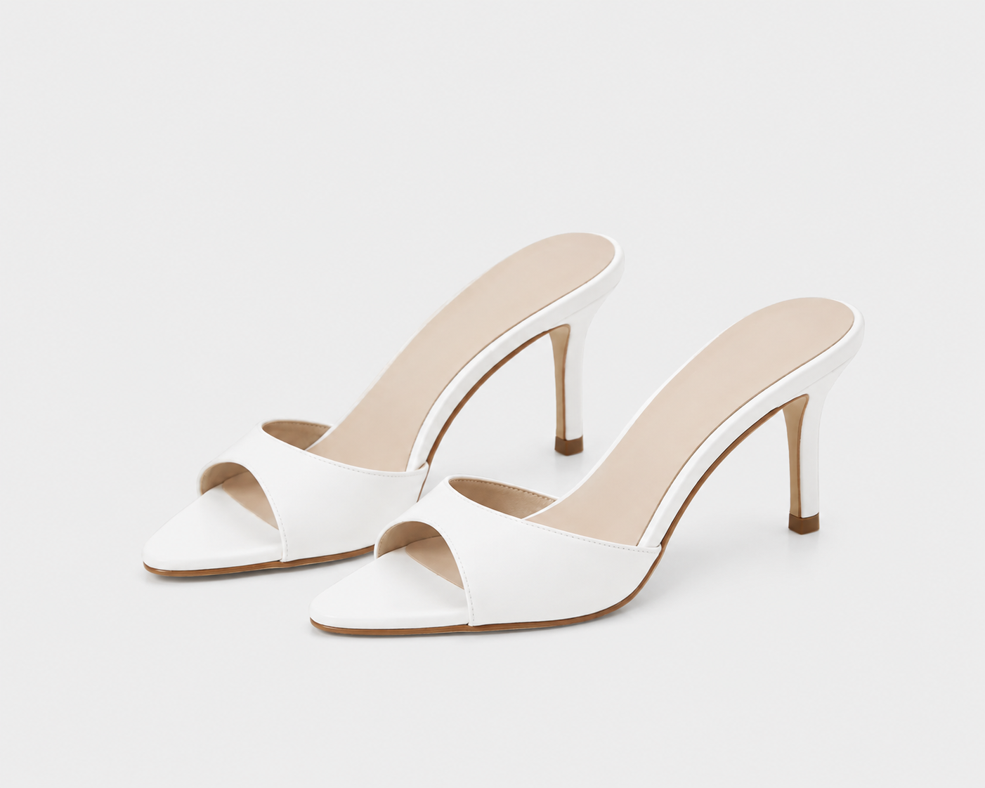 Celeste White Mule Hee