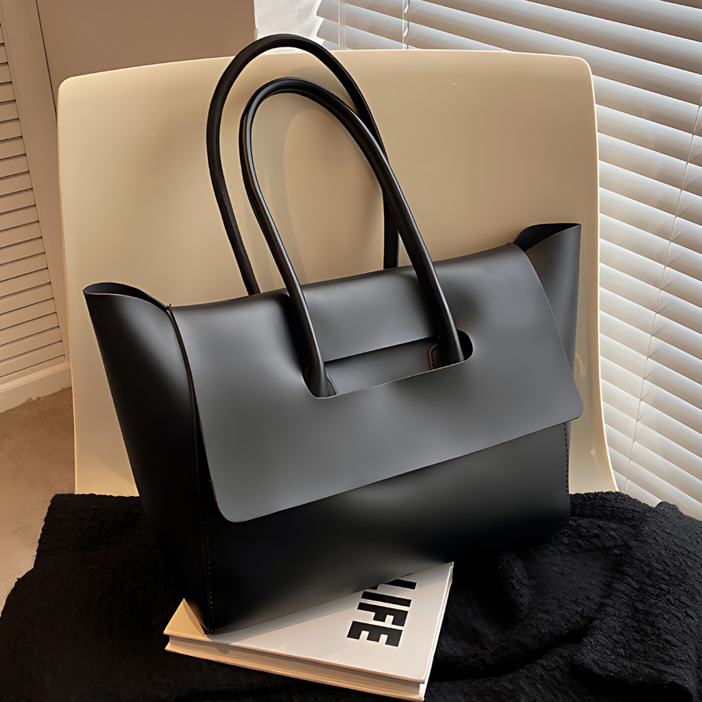 Le Savoir Shopper Bag