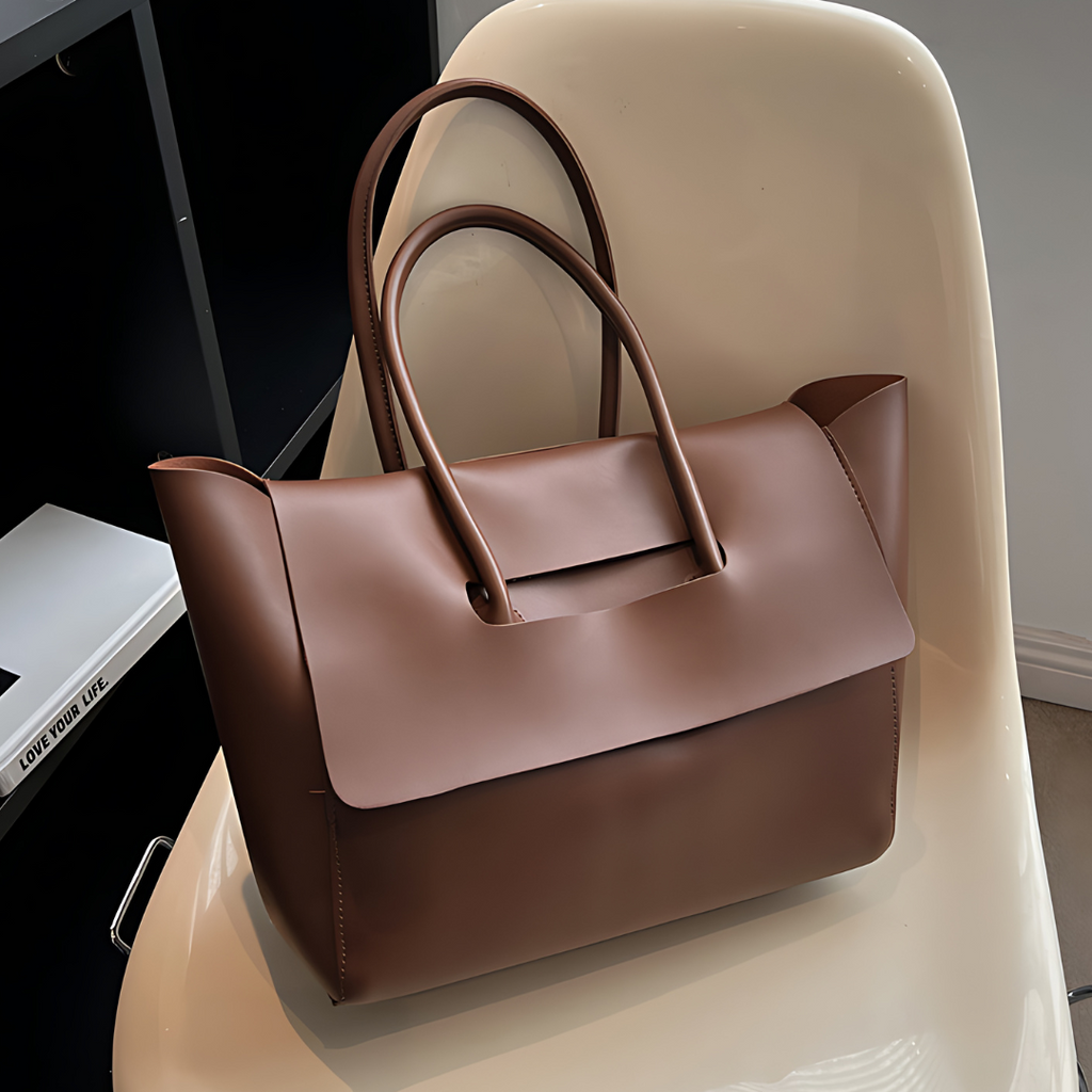 Le Savoir Shopper Bag