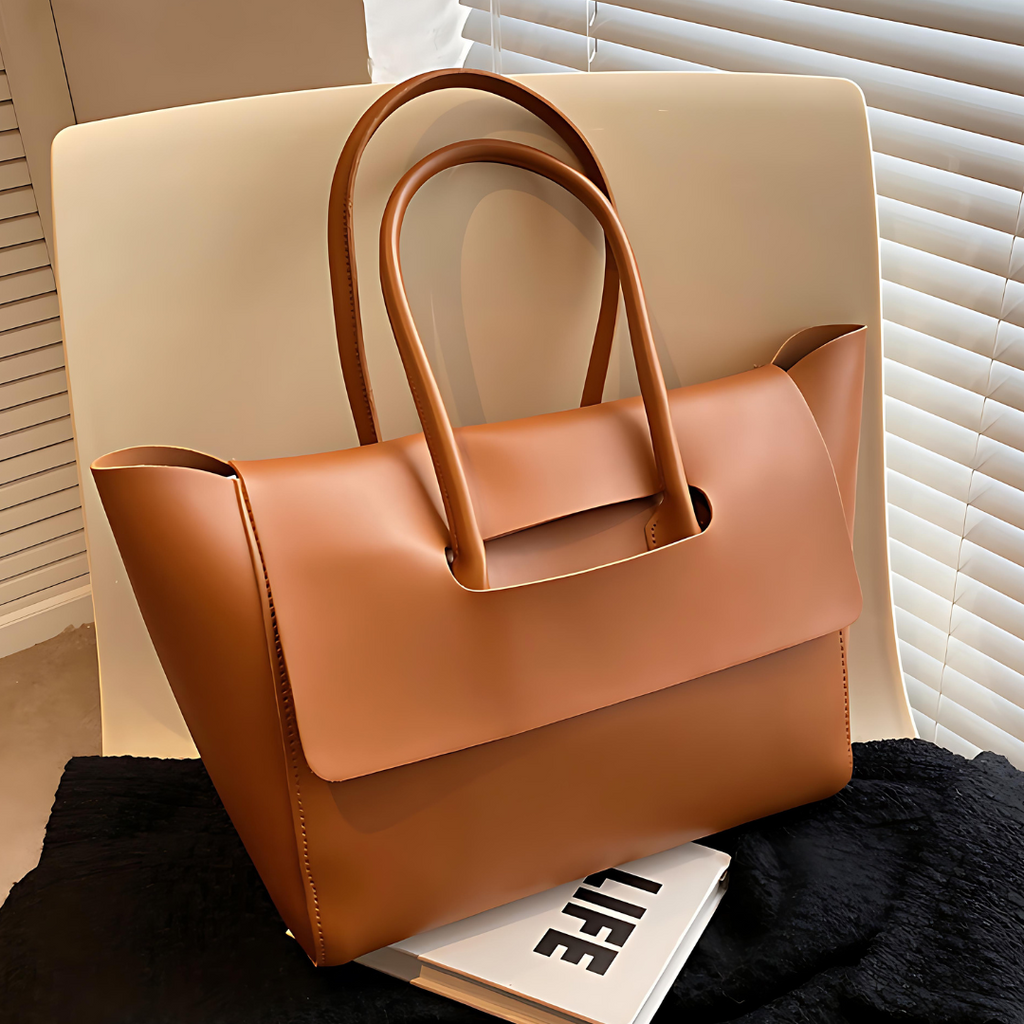 Le Savoir Shopper Bag