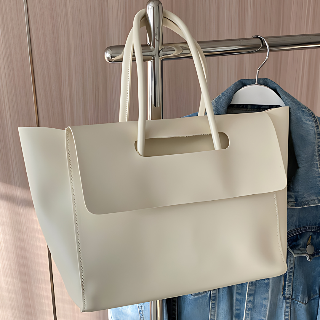 Le Savoir Shopper Bag