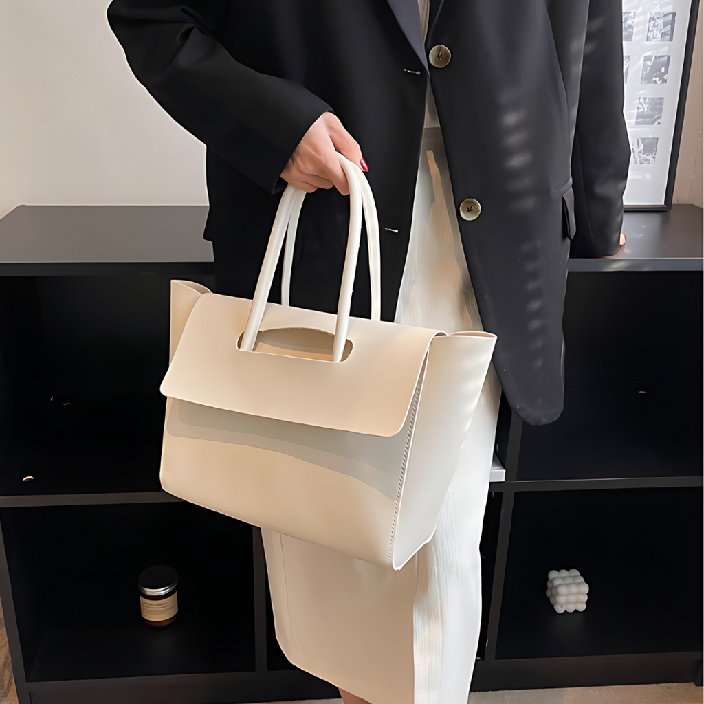 Le Savoir Shopper Bag