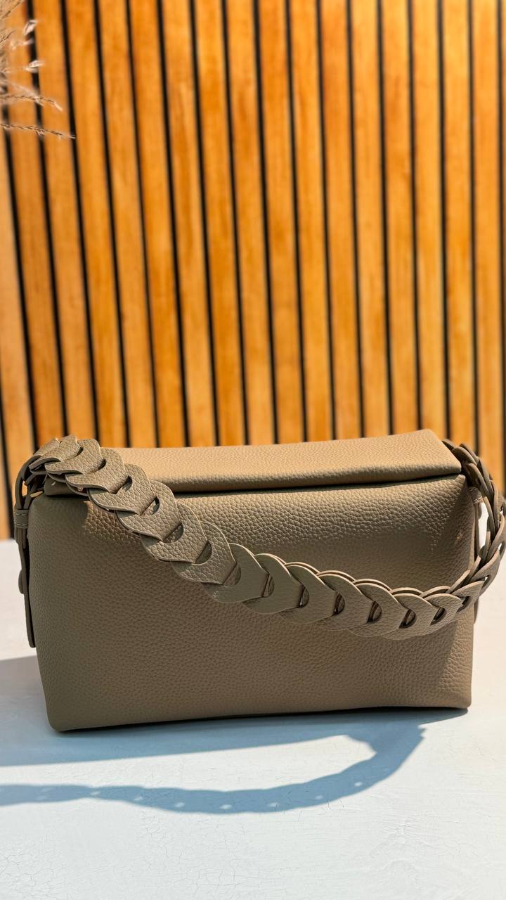 Améliane Handbag